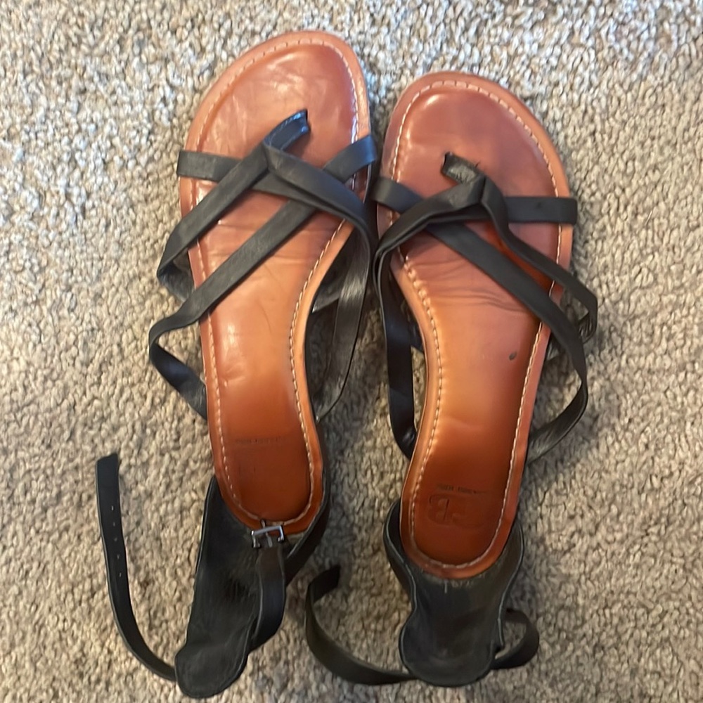 giani bingo strappy sandals